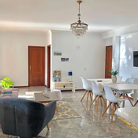 Hotel Catloc & Kitcat Local 3*