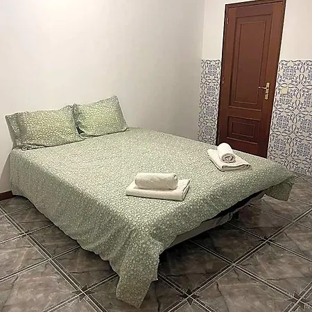 Catloc & Kitcat Local فندق 3*